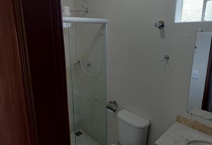 اتاق استاندارد سه نفره, Roma