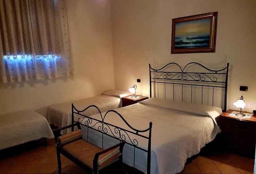 חדר סטנדרט לארבעה, Scalinatella