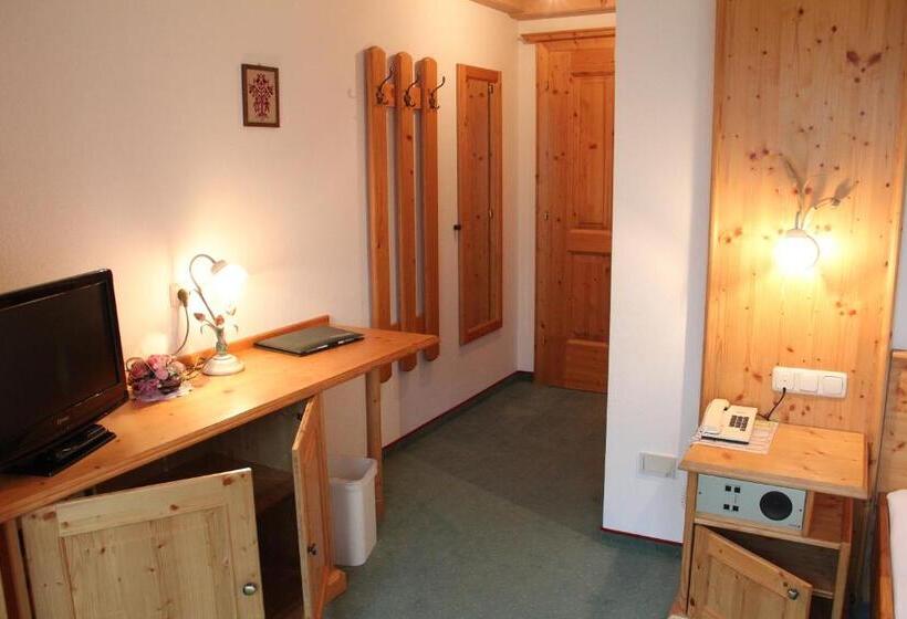 带阳台的标准单人间, Panorama Hotel Winklerhof