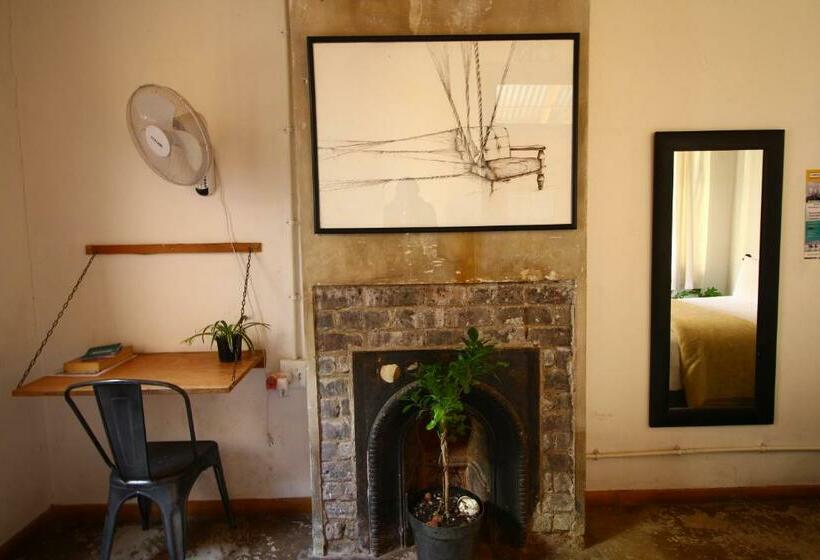 스탠다드 룸 공동 욕실, Curiocity Backpackers Johannesburg