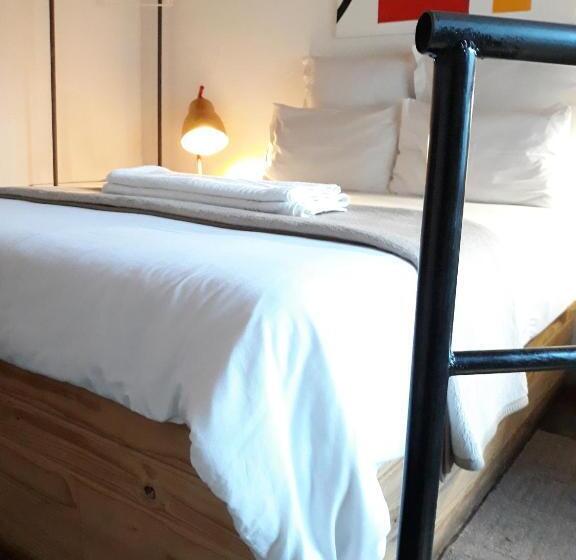 스탠다드 룸 공동 욕실, Curiocity Backpackers Johannesburg