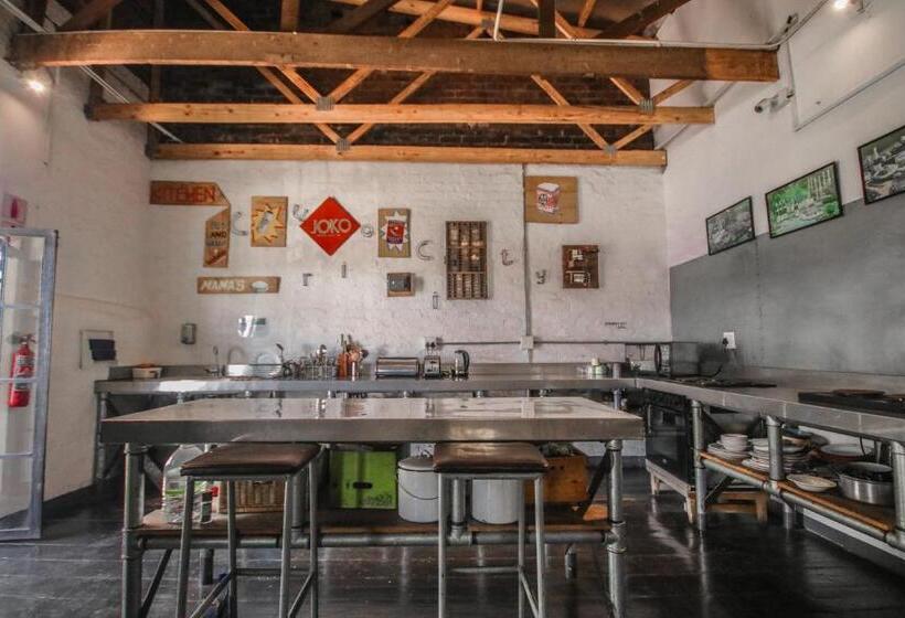 스탠다드 룸 공동 욕실, Curiocity Backpackers Johannesburg