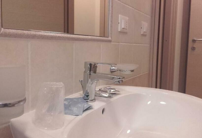 اتاق استاندارد, B&b Il Giardino Di Zefiro
