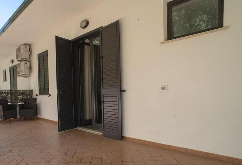 חיבור הדירה עם חדר שינה אחד, B&b Il Giardino Di Zefiro