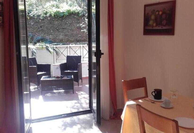 Апартаменты 1 Спальня с Террасой, B&b Il Giardino Di Zefiro