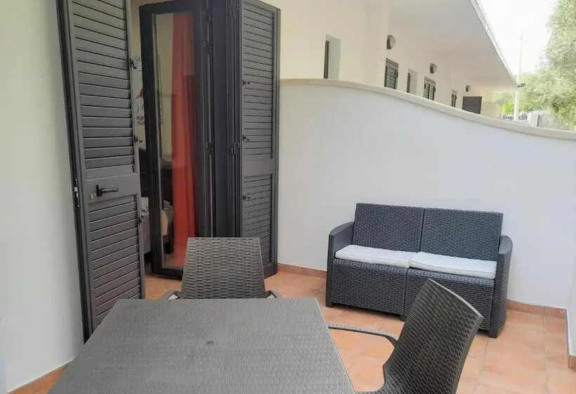 Huoneisto 1 Makuuhuone, B&b Il Giardino Di Zefiro
