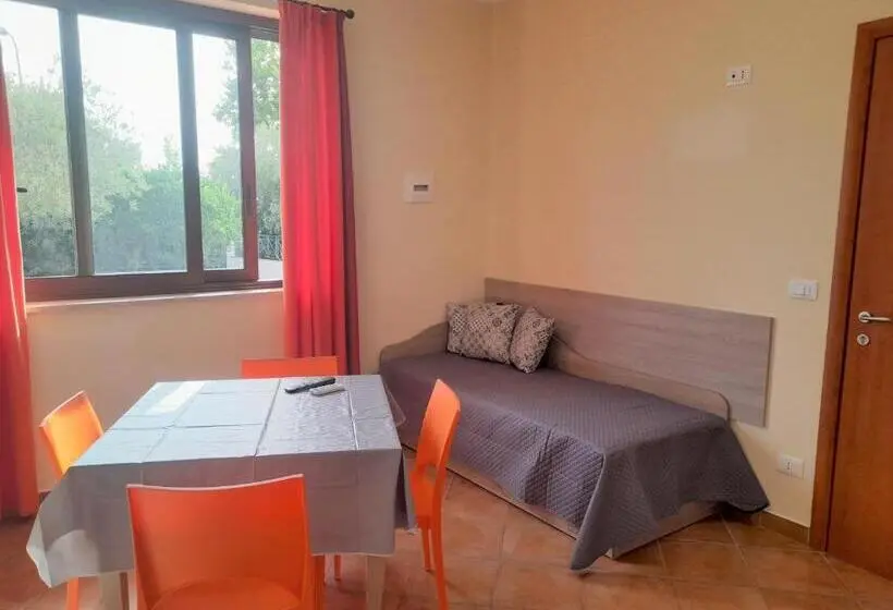 Huoneisto 1 Makuuhuone, B&b Il Giardino Di Zefiro