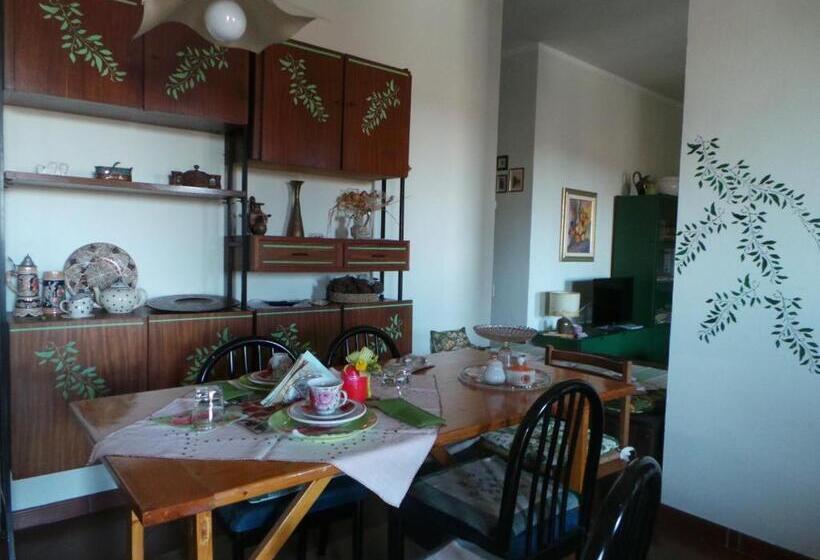 דירת 2 חדרים עם טרסה, B&b La Rampichina