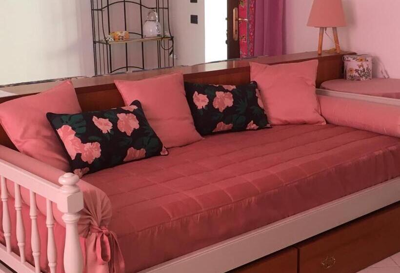 اتاق استاندارد, B&b La Rampichina
