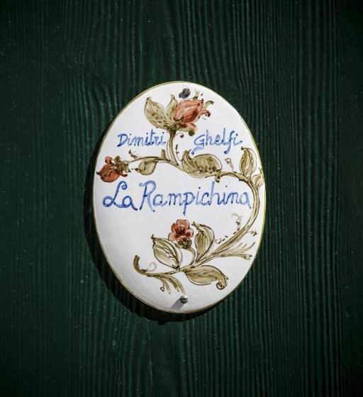 דירת 2 חדרים עם טרסה, B&b La Rampichina