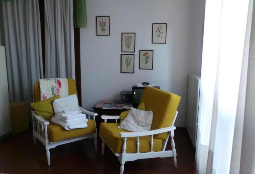 آپارتمان 2 خوابه با تراس, B&b La Rampichina