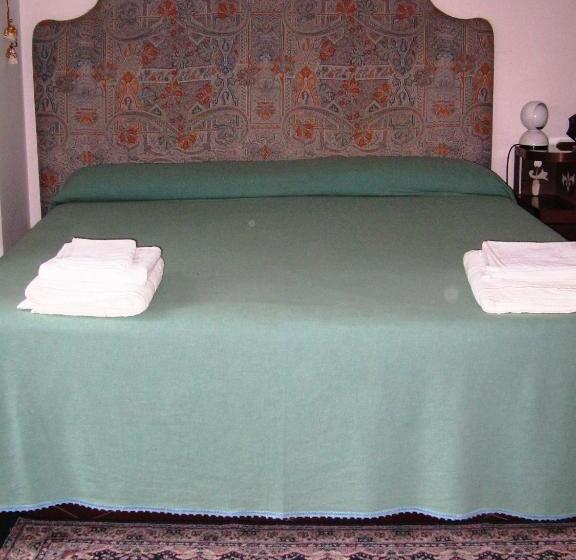 דירת 2 חדרים עם טרסה, B&b La Rampichina