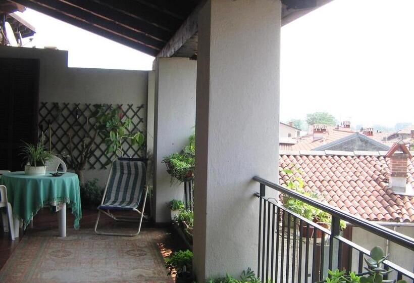 آپارتمان 2 خوابه با تراس, B&b La Rampichina