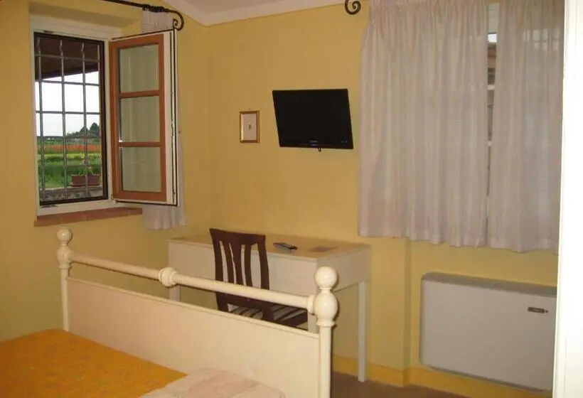 Habitación Estàndard Individual, Corte Capitani