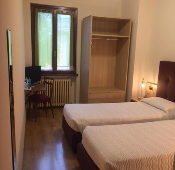 Номер Стандарт, Il Grifo