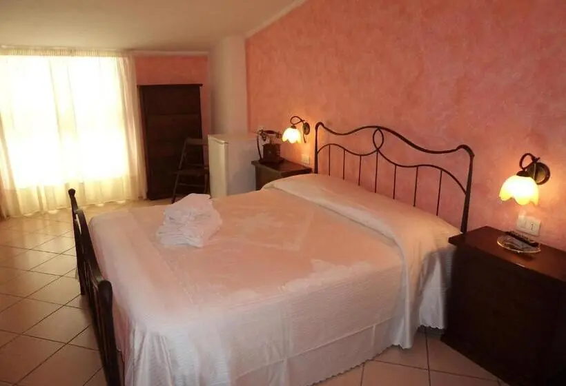 Classic-huone, Albergo Tirreno