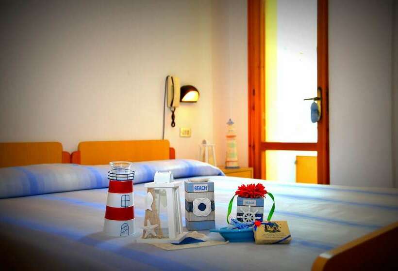 اتاق استاندارد با بالکن, Maioli