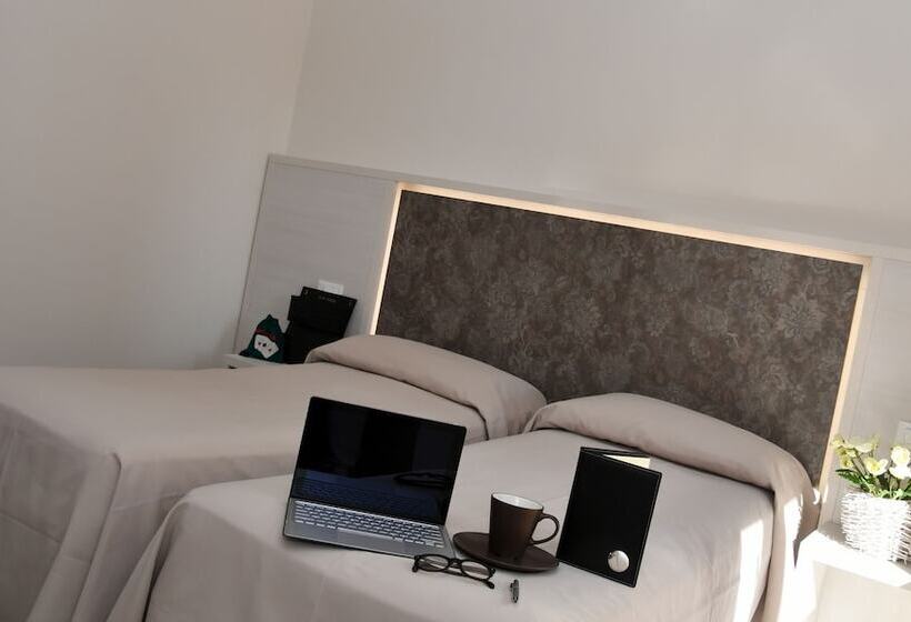 اتاق استاندارد یک نفره, Maioli