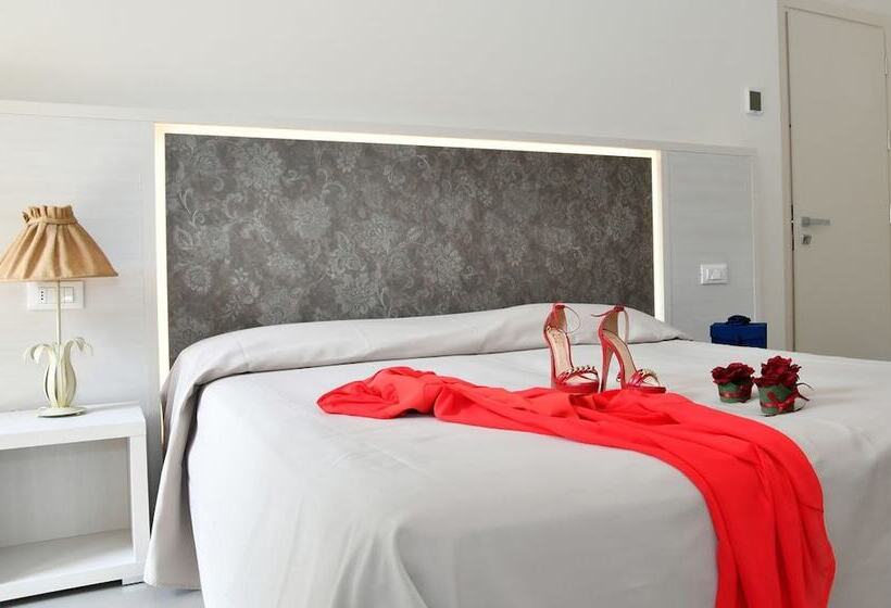 اتاق لوکس سه تخته, Maioli