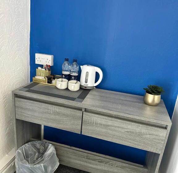 스탠다드 룸, The New Valeron