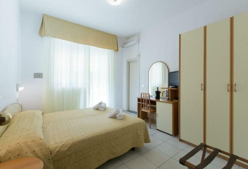 Apartament z 1 Połączoną Sypialnią, New York