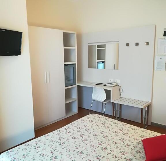 سوییت سوپریور, Rondinella E Viola