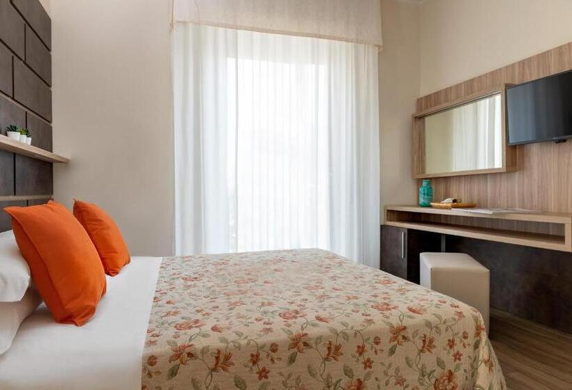 اتاق سوپریور خانوادگی, Rondinella E Viola