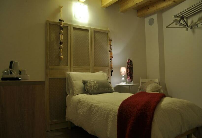 اتاق استاندارد یک نفره, B&b Corso Matteotti 62