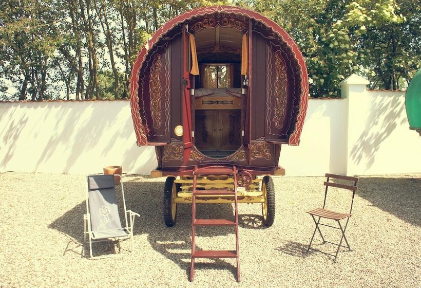 غرفة قياسية حمام مشترك, L Vagabond