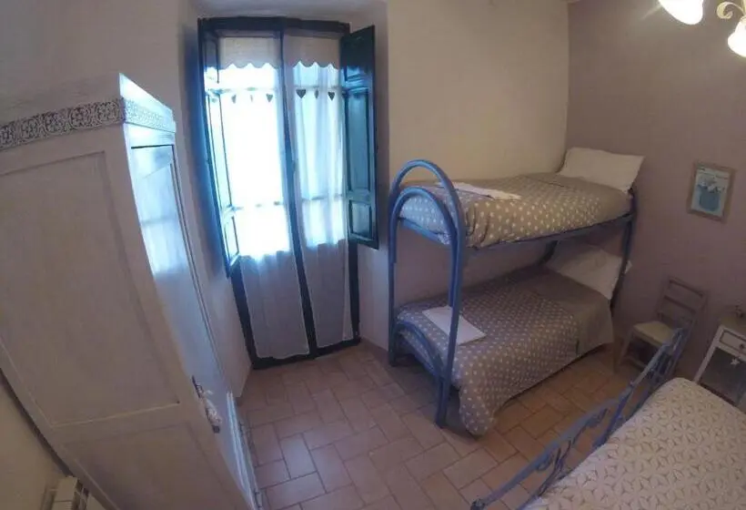 スタンダード４人部屋, La Casa Dei Carrai
