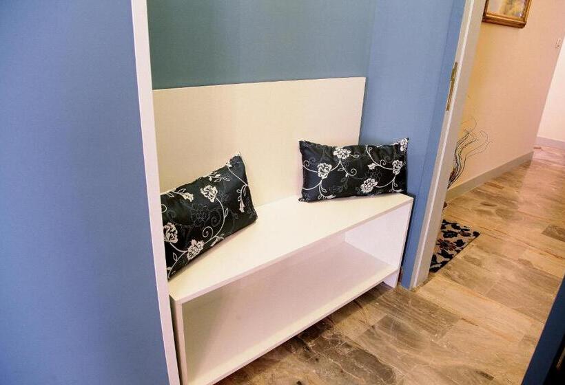 اتاق استاندارد چهار تخته, La Casa Di Luce 2