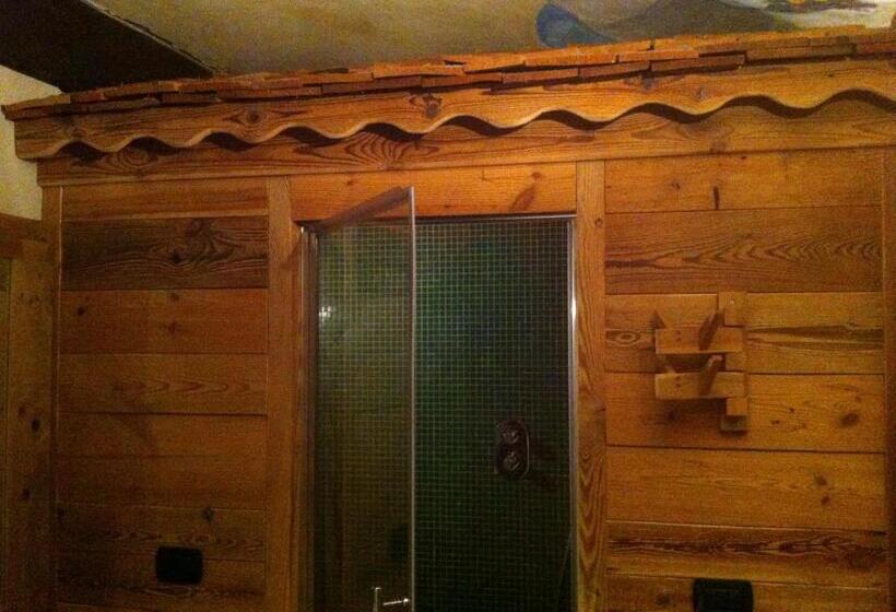 Апартаменты 1 Спальня, Les Trompeurs Chez Odette