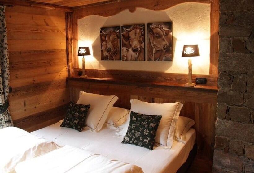 Номер Deluxe с Балконом, Les Trompeurs Chez Odette