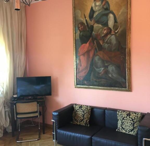 レイクビュースタンダードルーム, Villa Varenna