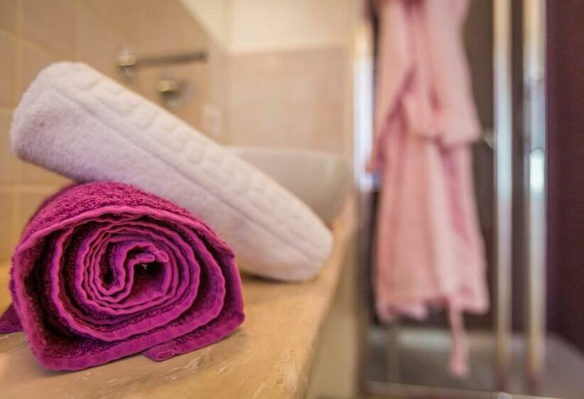 1 Bedroom Deluxe Apartment, Viterbo Antica   Centro Storico