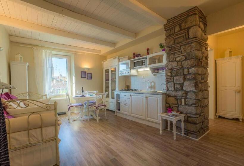 1 Bedroom Deluxe Apartment, Viterbo Antica   Centro Storico