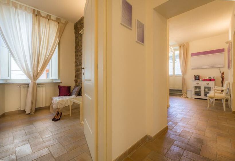 1 Bedroom Deluxe Apartment, Viterbo Antica   Centro Storico