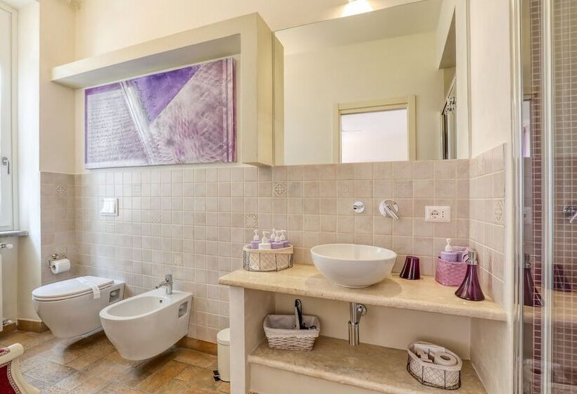 1 Bedroom Superior Apartment, Viterbo Antica   Centro Storico