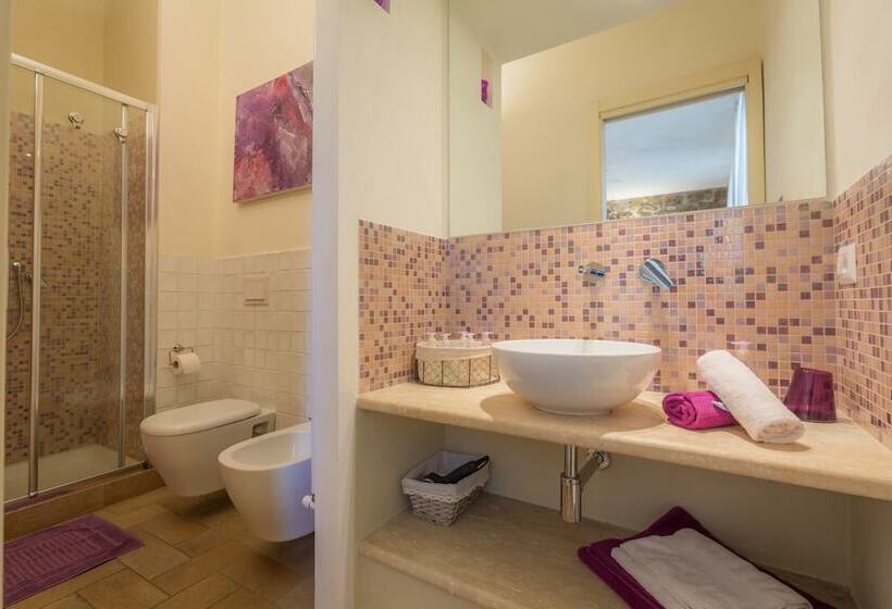 1 Bedroom Superior Apartment, Viterbo Antica   Centro Storico