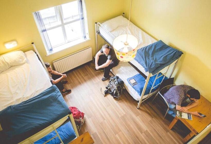 חדר משפחתי, Bushmills Youth Hostel