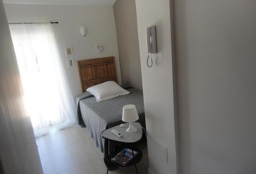 חדר סטנדרט יחיד, Dimora Sabatini B&b