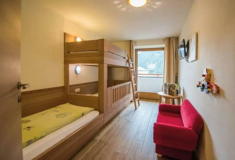 Perhesviitti, Familienhotel Huber