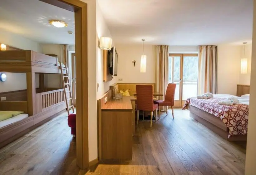 Perhesviitti, Familienhotel Huber