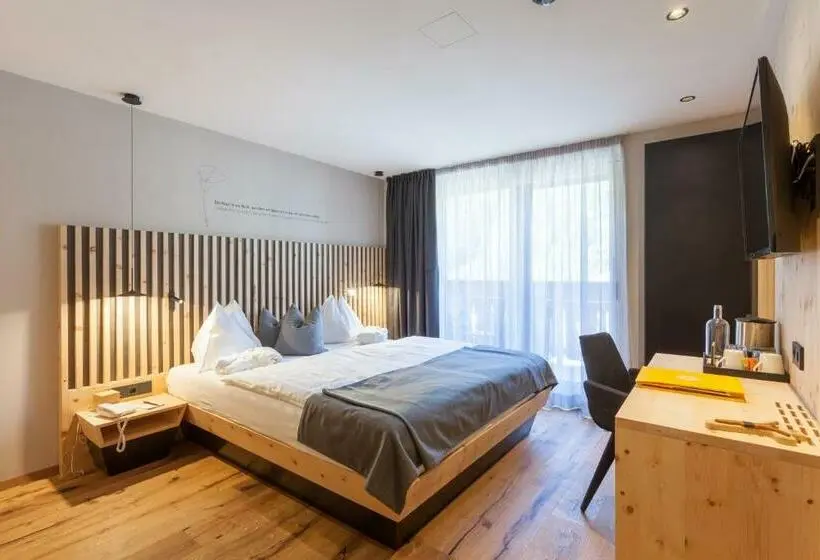 Classic-perhehuone, Familienhotel Huber