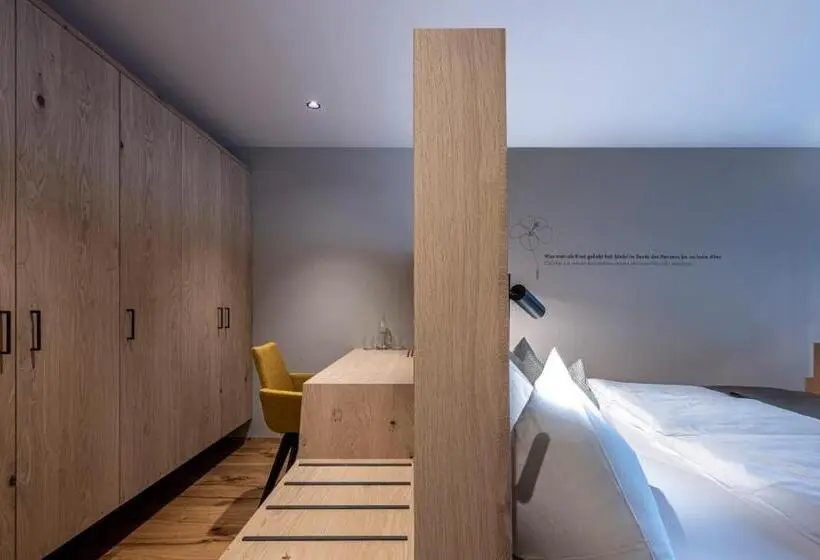 Superior-perhehuone, Familienhotel Huber