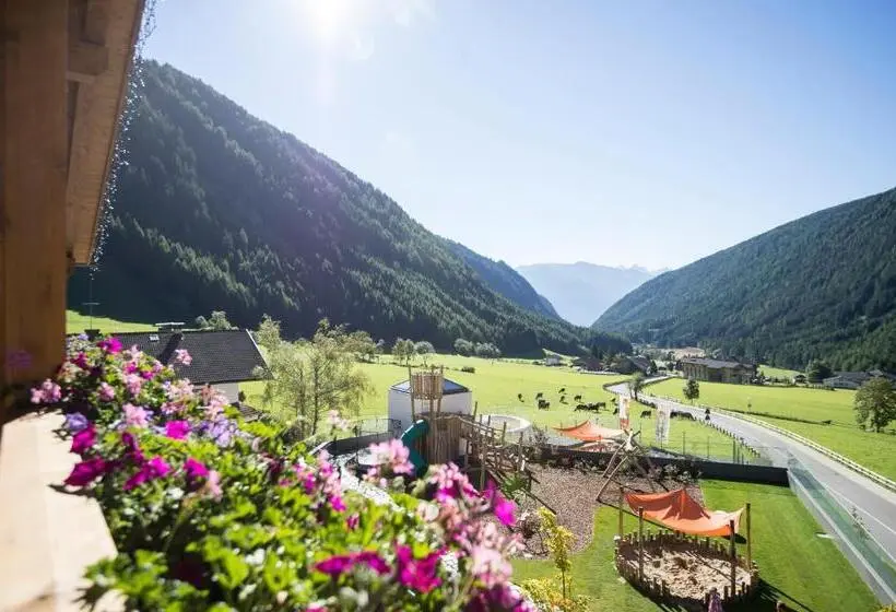 Perhesviitti, Familienhotel Huber