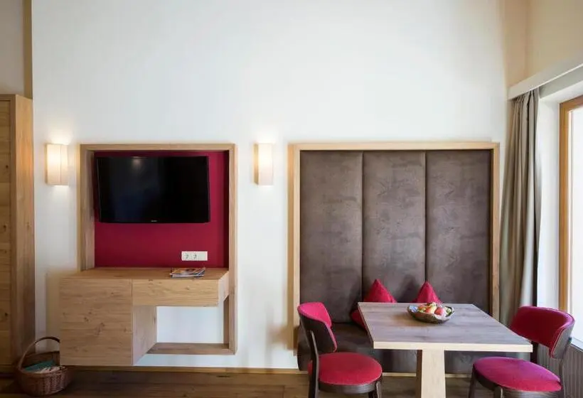 Perhesviitti, Familienhotel Huber