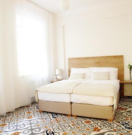 身障者適用スタンダードルーム, Cett