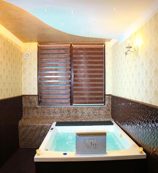 سوئیت با تخت بزرگ, Ok