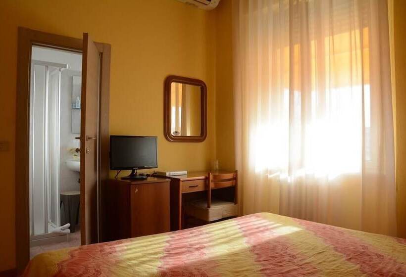 スタンダードシングルルーム, Piccolo